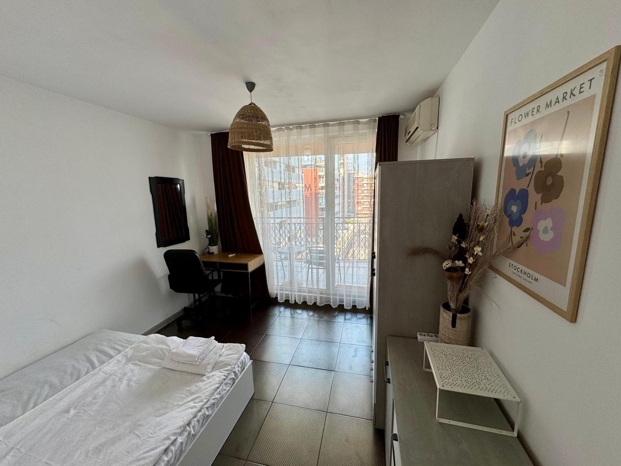 New Two Bedroom Apartment With Balcony Sofia Eksteriør billede